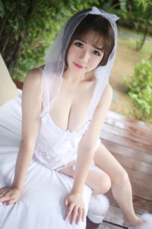 宾馆爆操女同事骚逼_蓝光完整视频观看